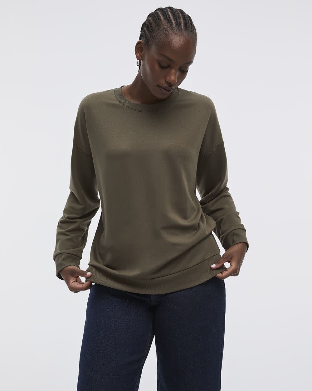 Long-Sleeve Crew-Neck Sweatshirt - R Essentials - Image 17
