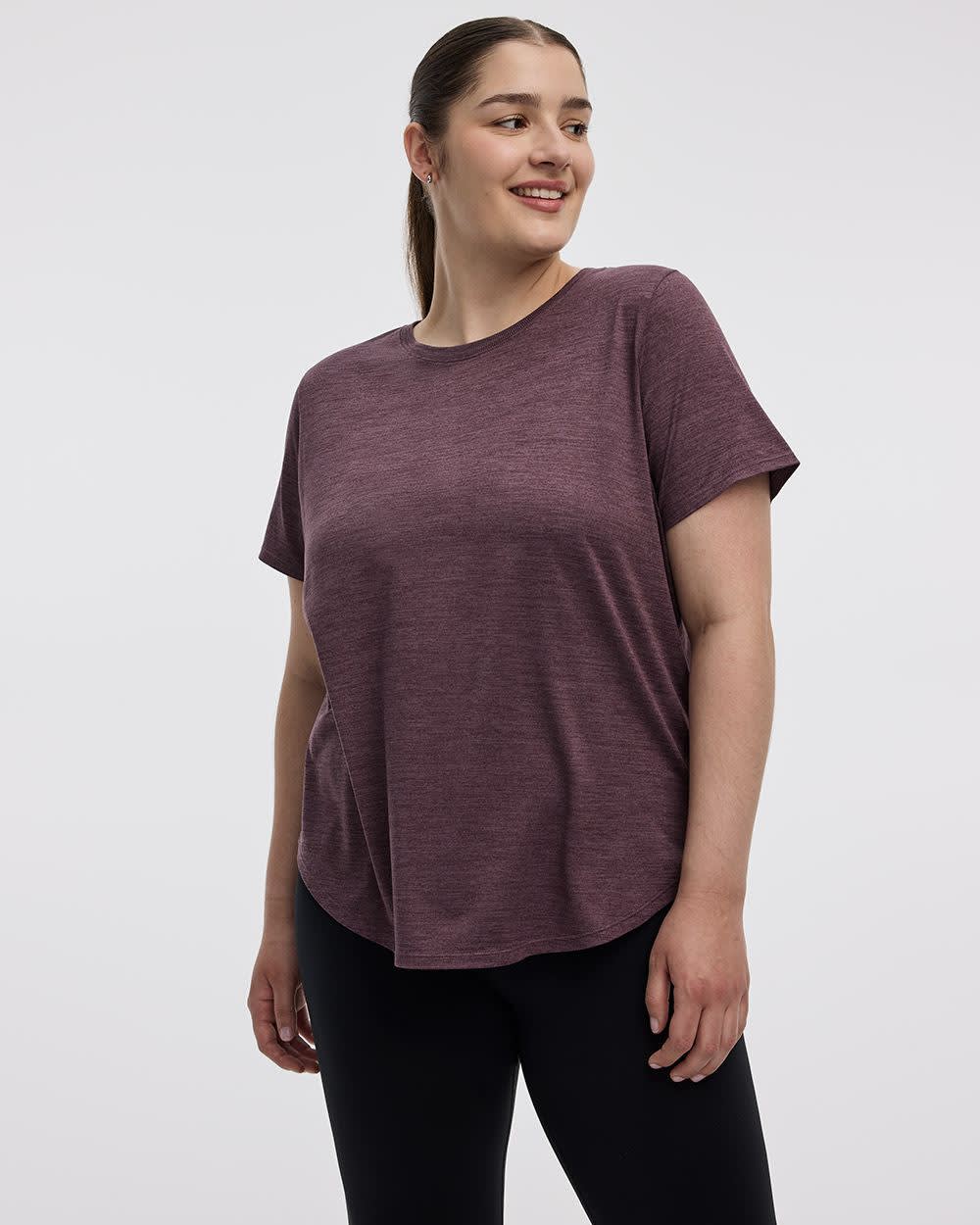 Short-Sleeve Crew-Neck Tee - DRY-LUX (R) Hyba Essentials - Image 17
