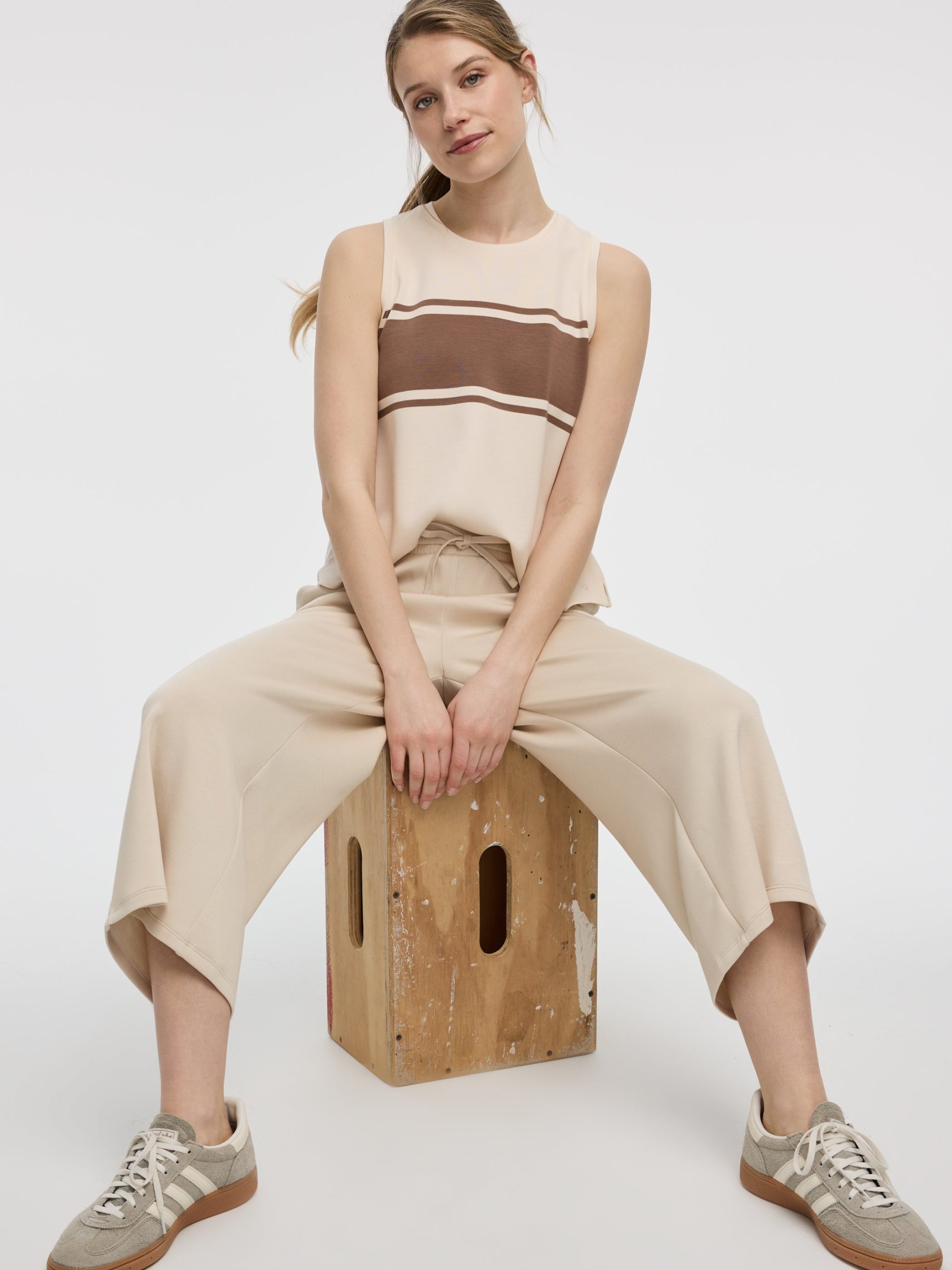 Cropped Wide-Leg Pants - HYLUX Hyba - Image 13