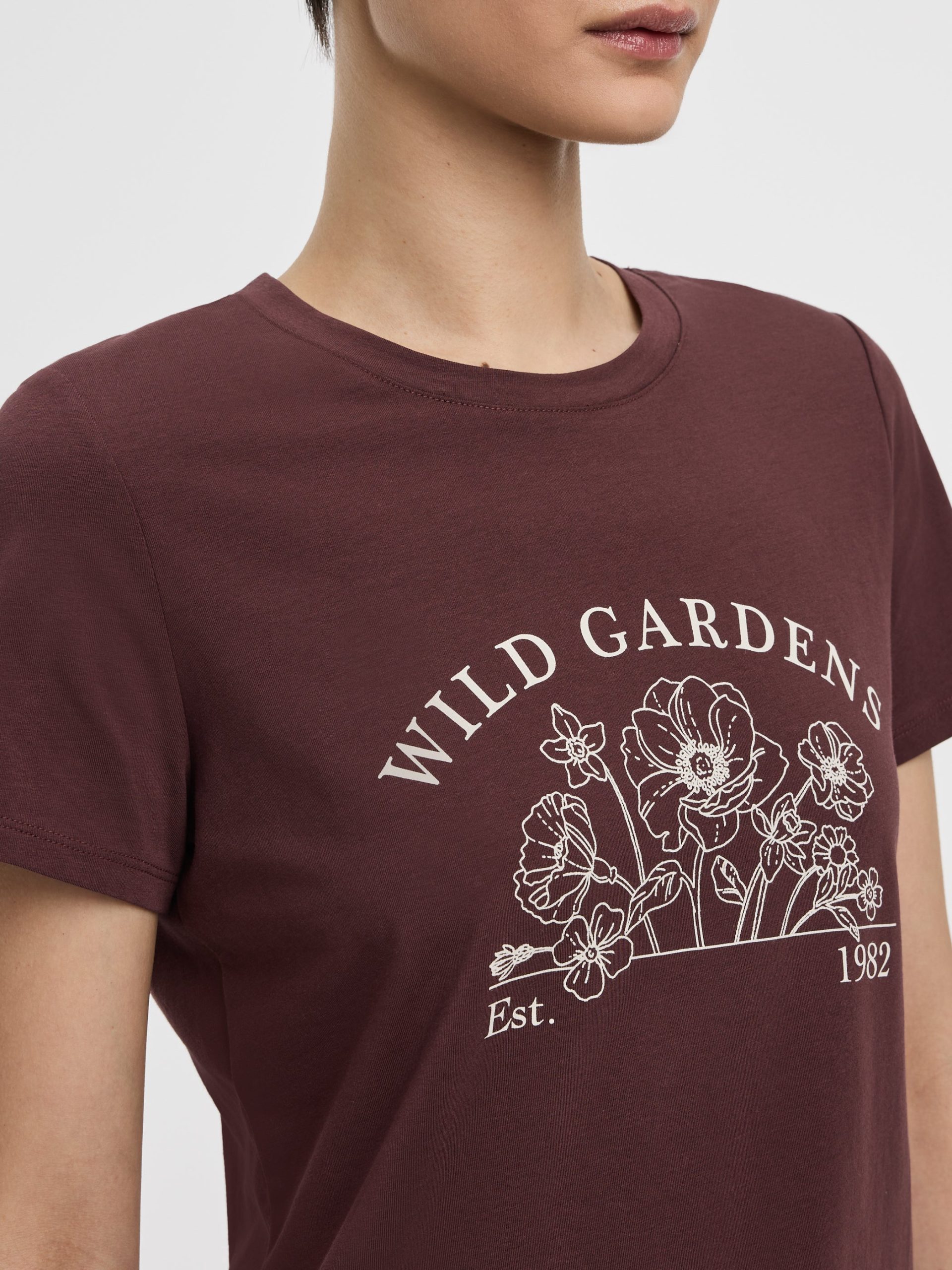 Crew-Neck Tee - R Essentials - Image 26