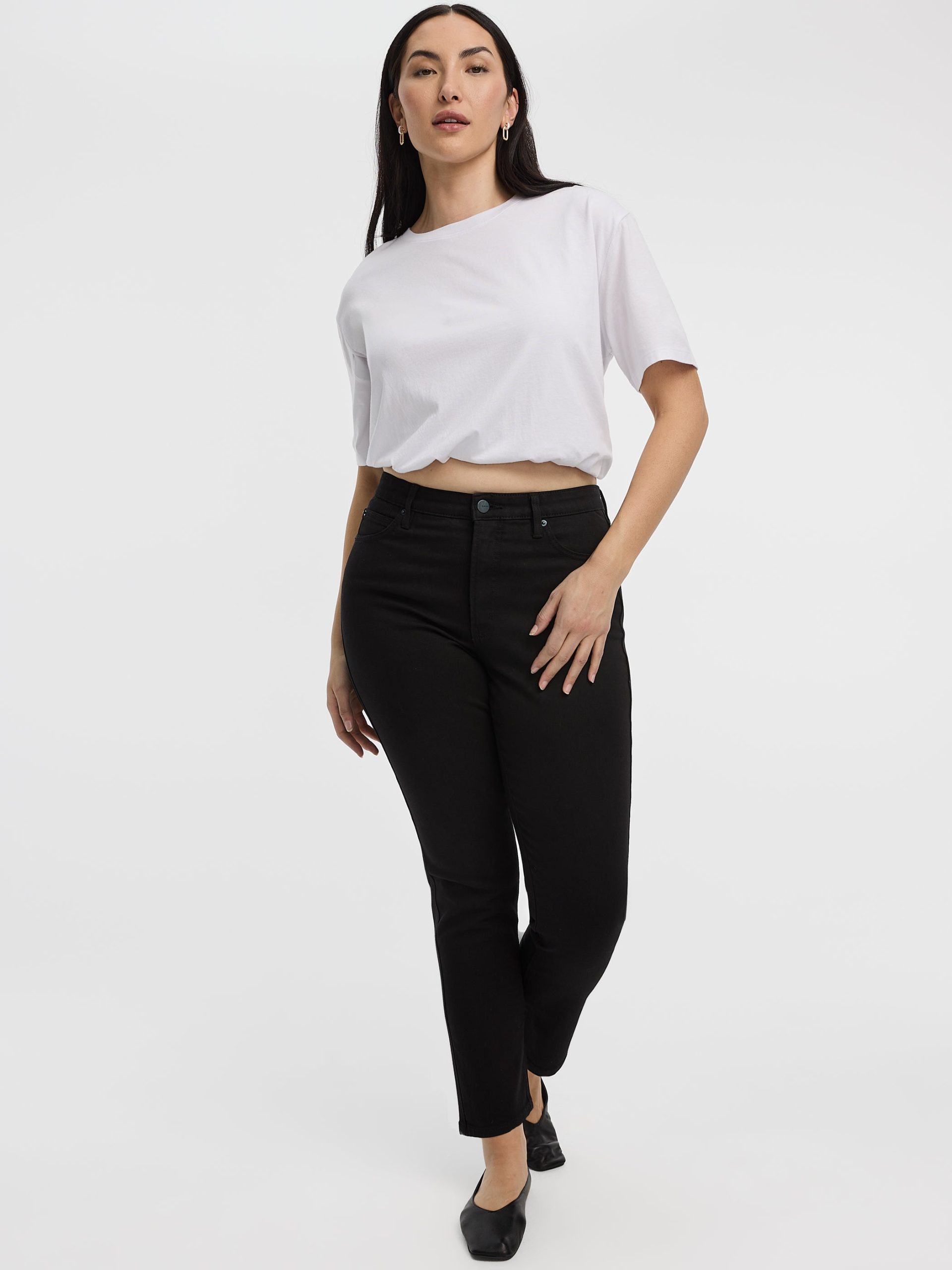 Slim-Leg High-Rise Jean - The Vintage - Curvy Fit - Image 6