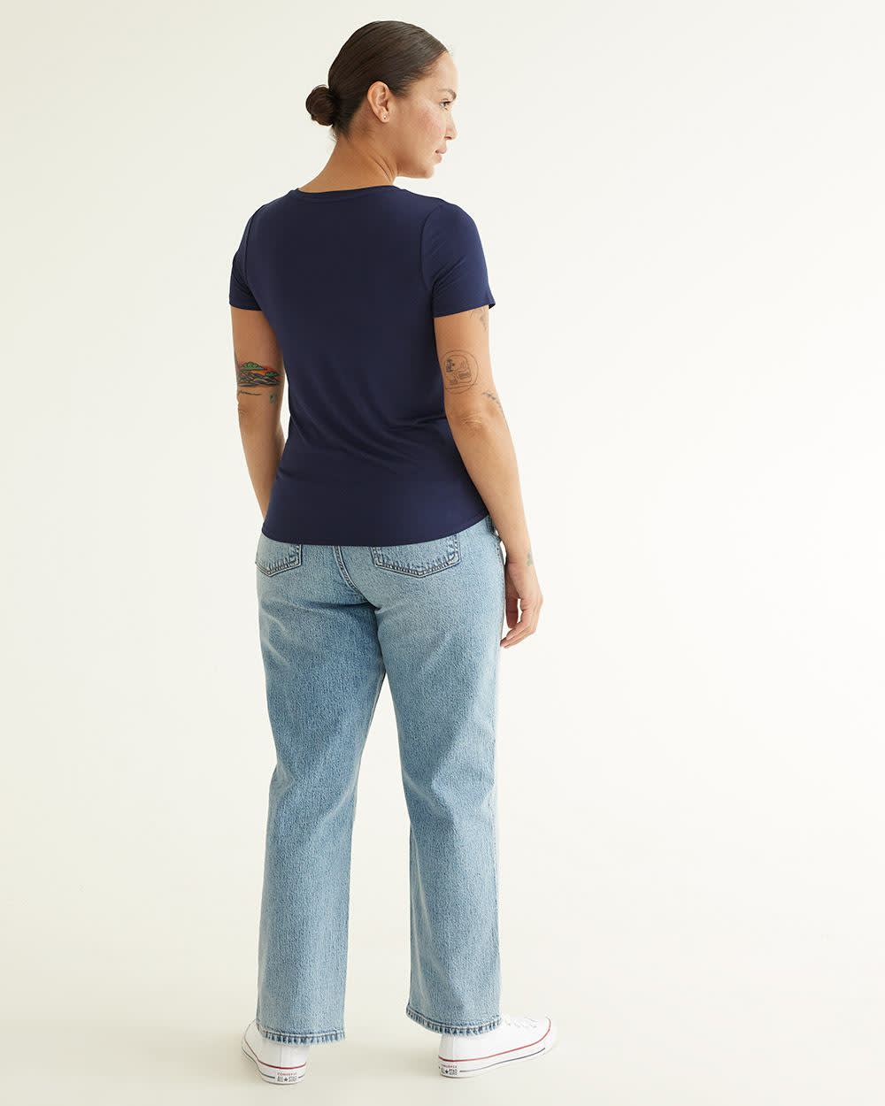 V-Neck T-Shirt - R Essentials - Image 2