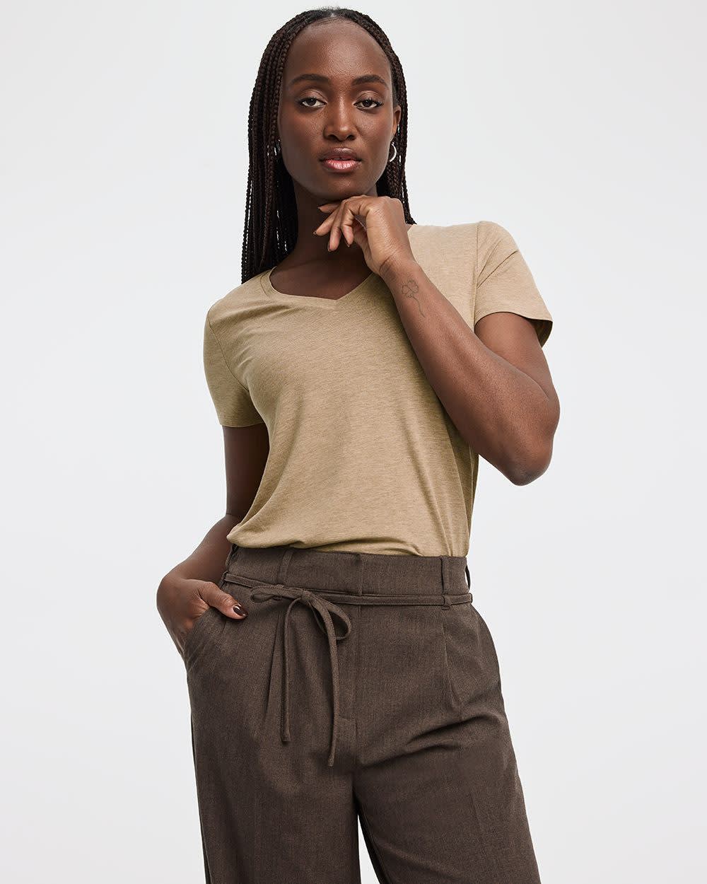 V-Neck Tee - R Essentials - Image 13