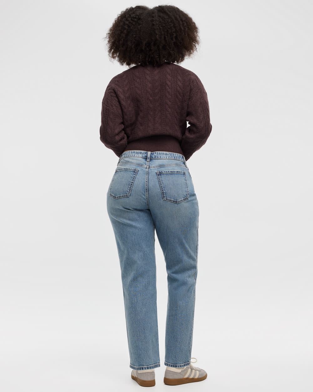 Straight-Leg Mid-Rise Jean - The Classic - Curvy Fit - Image 2