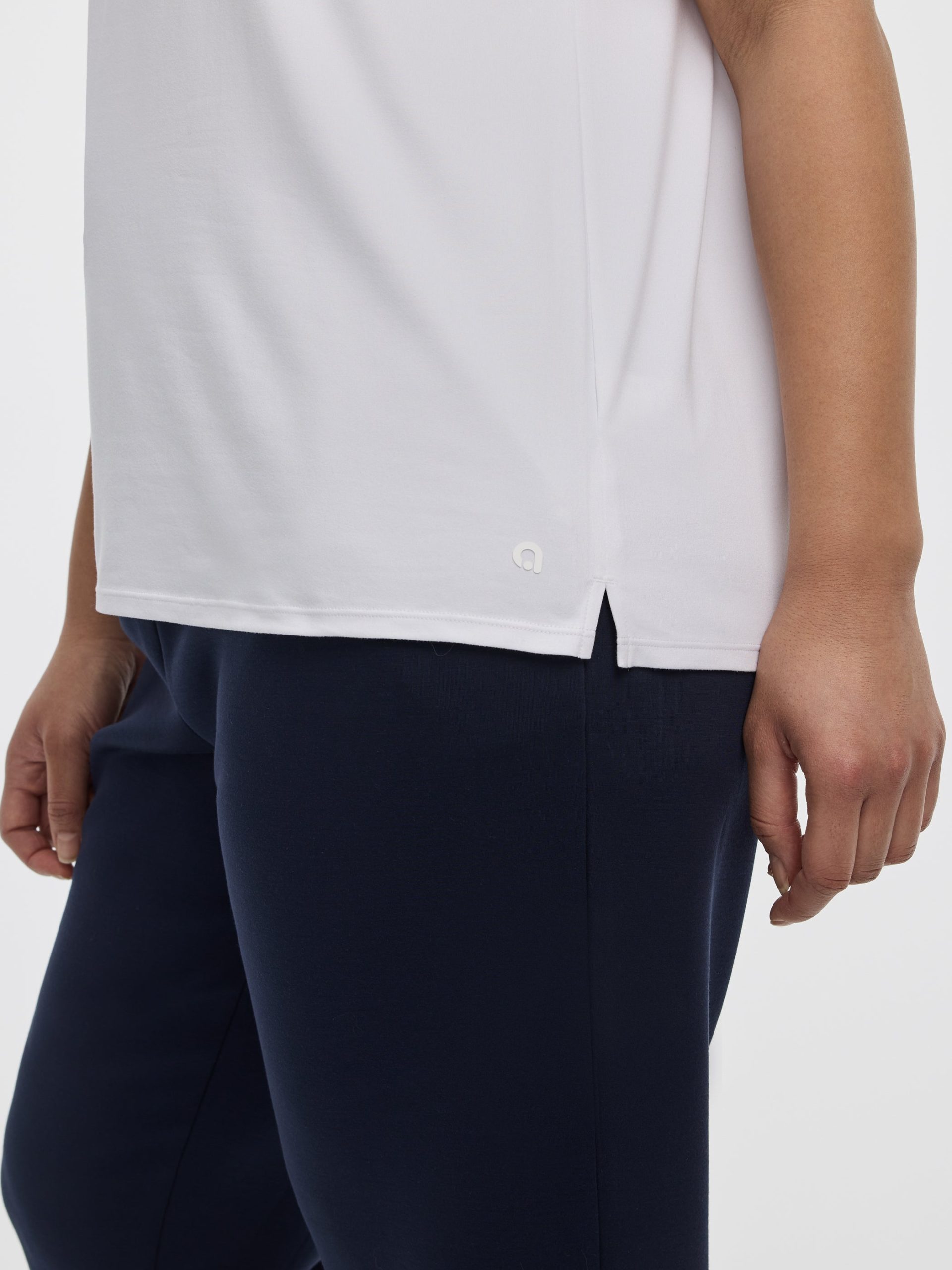 Crew-Neck Tee - DRY-LUX (R) Hyba Essentials - Image 4