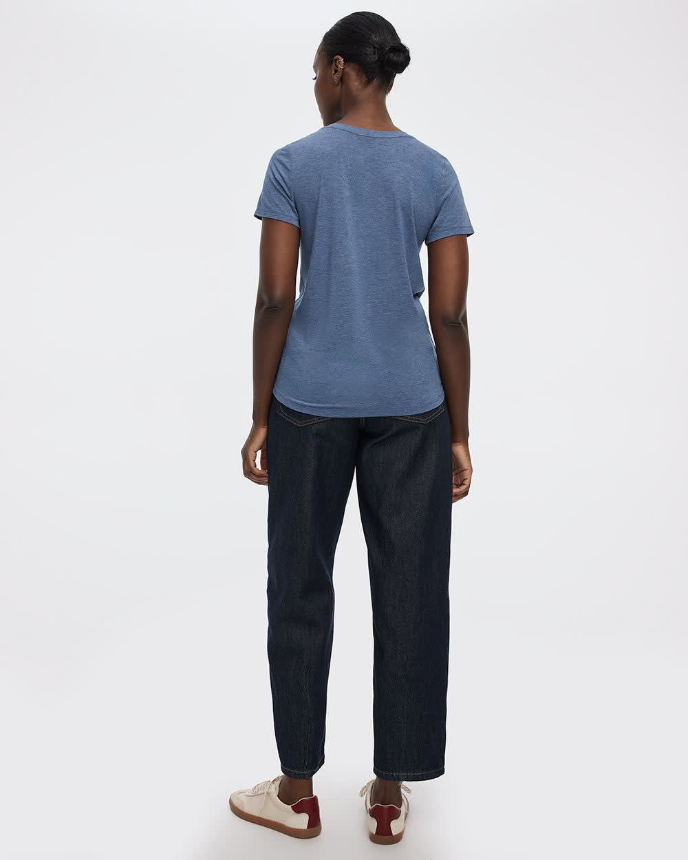 V-Neck Tee - R Essentials - Image 18