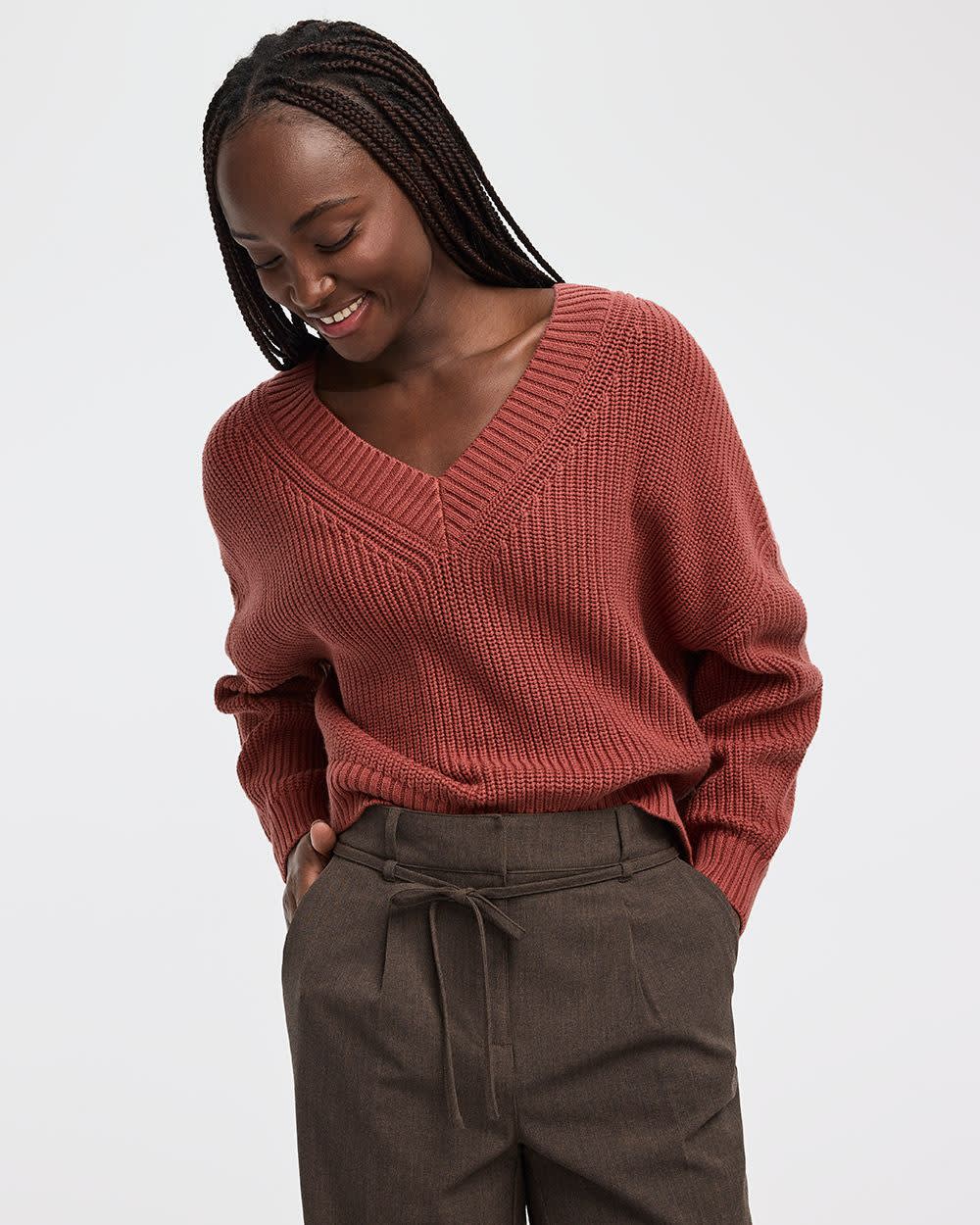 Long-Sleeve V-Neck Loose Sweater - Image 5