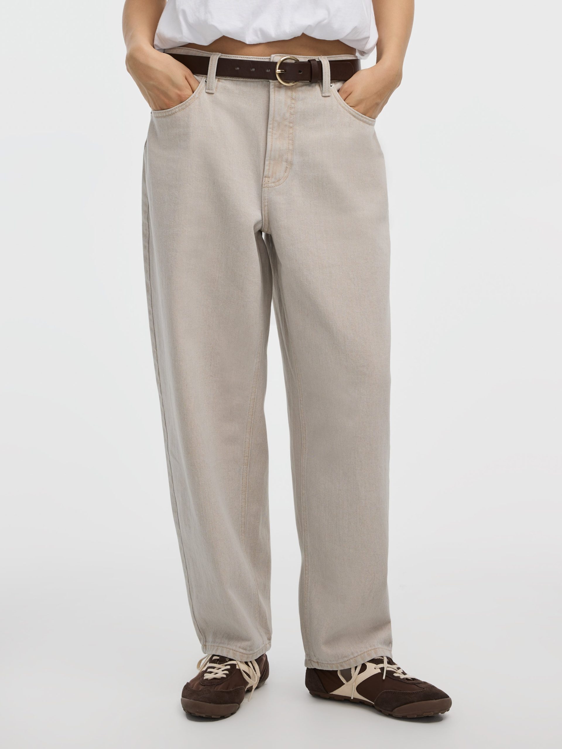 High-Rise Barrel Jeans - Image 3