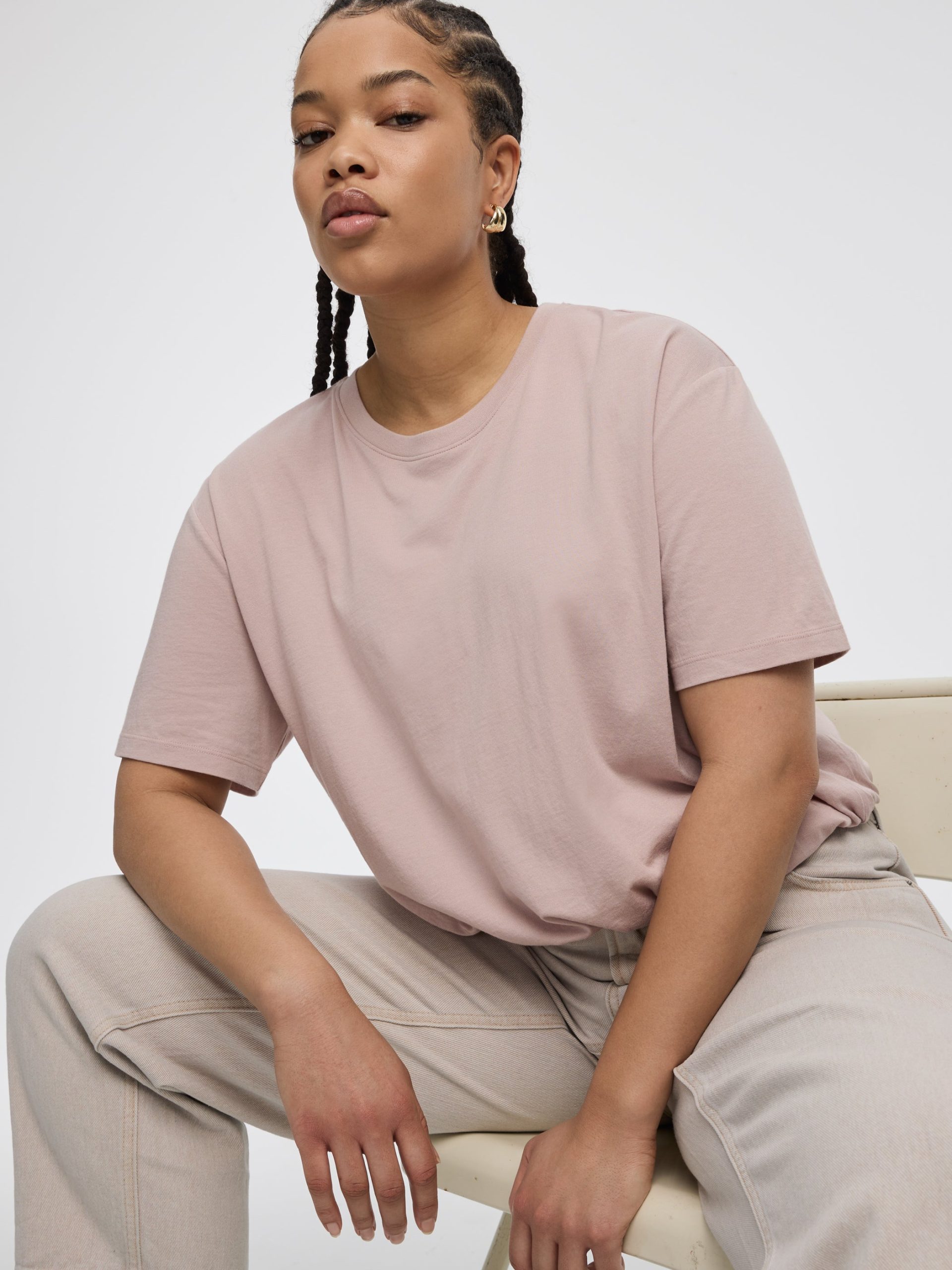 Crew-Neck Tee with Bubble Hem - Image 27