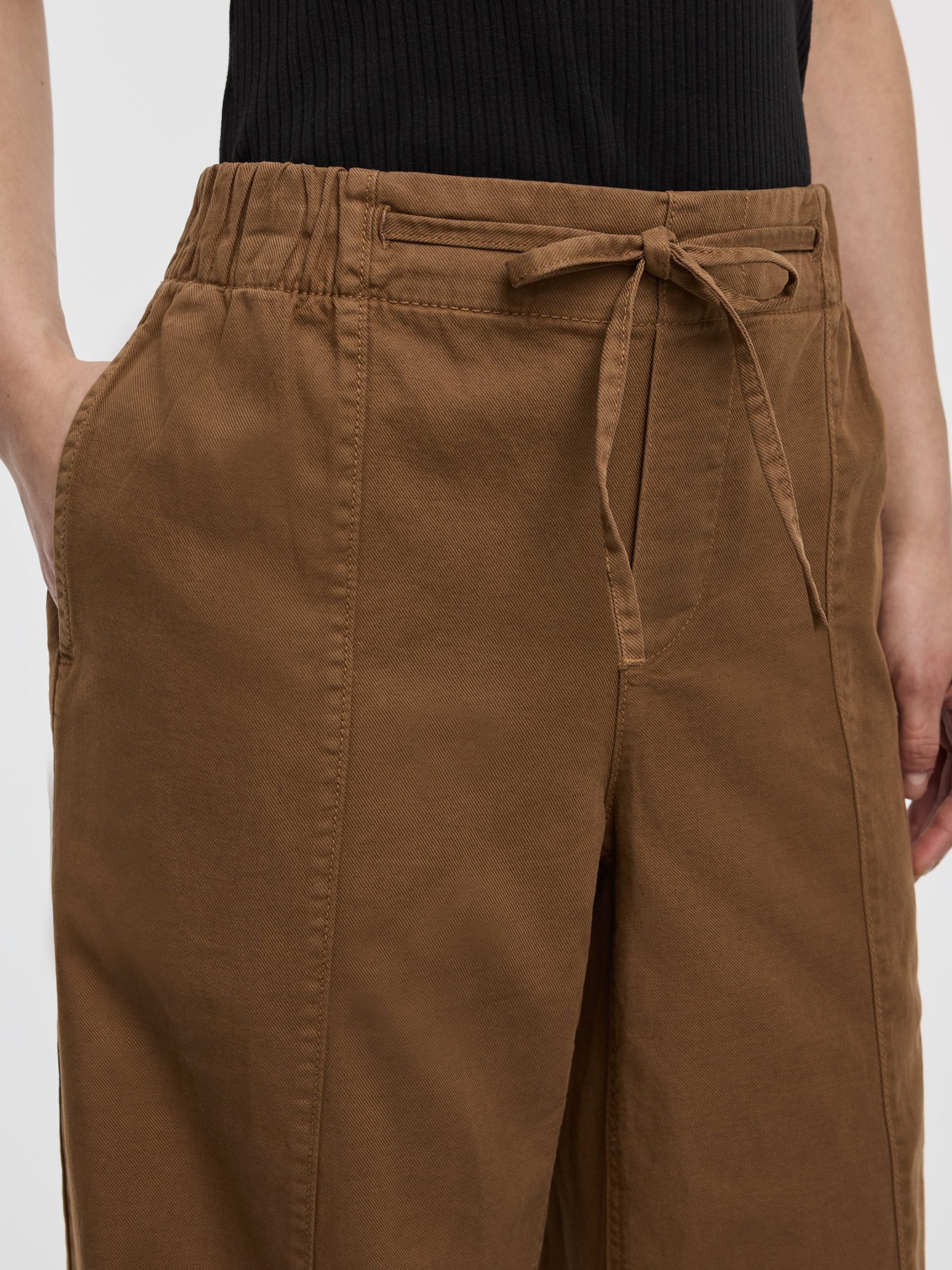 Pull-On High-Rise Linen-Blend Pant - Image 3