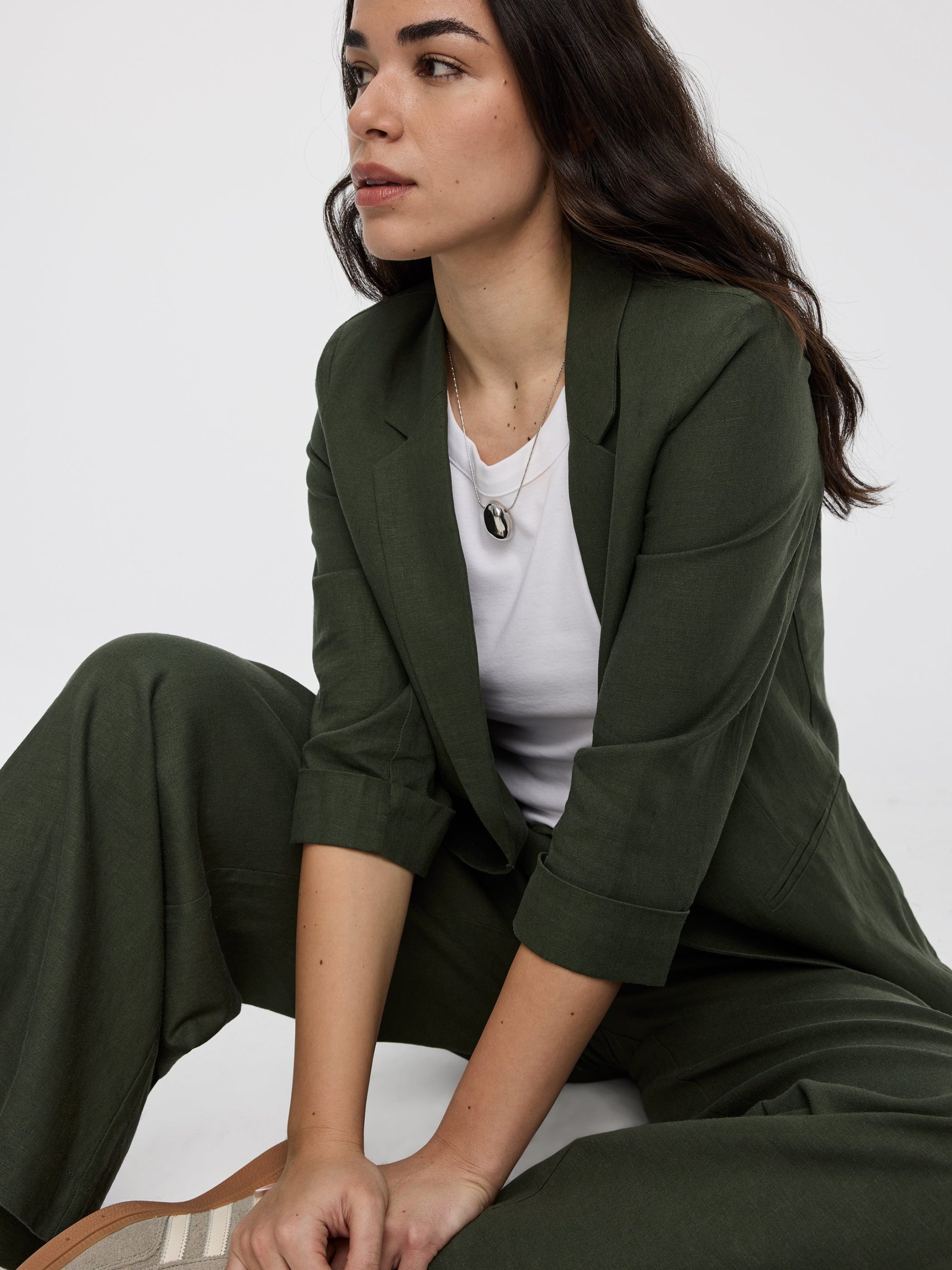Open Linen Blazer with 3/4 Sleeves - Image 12