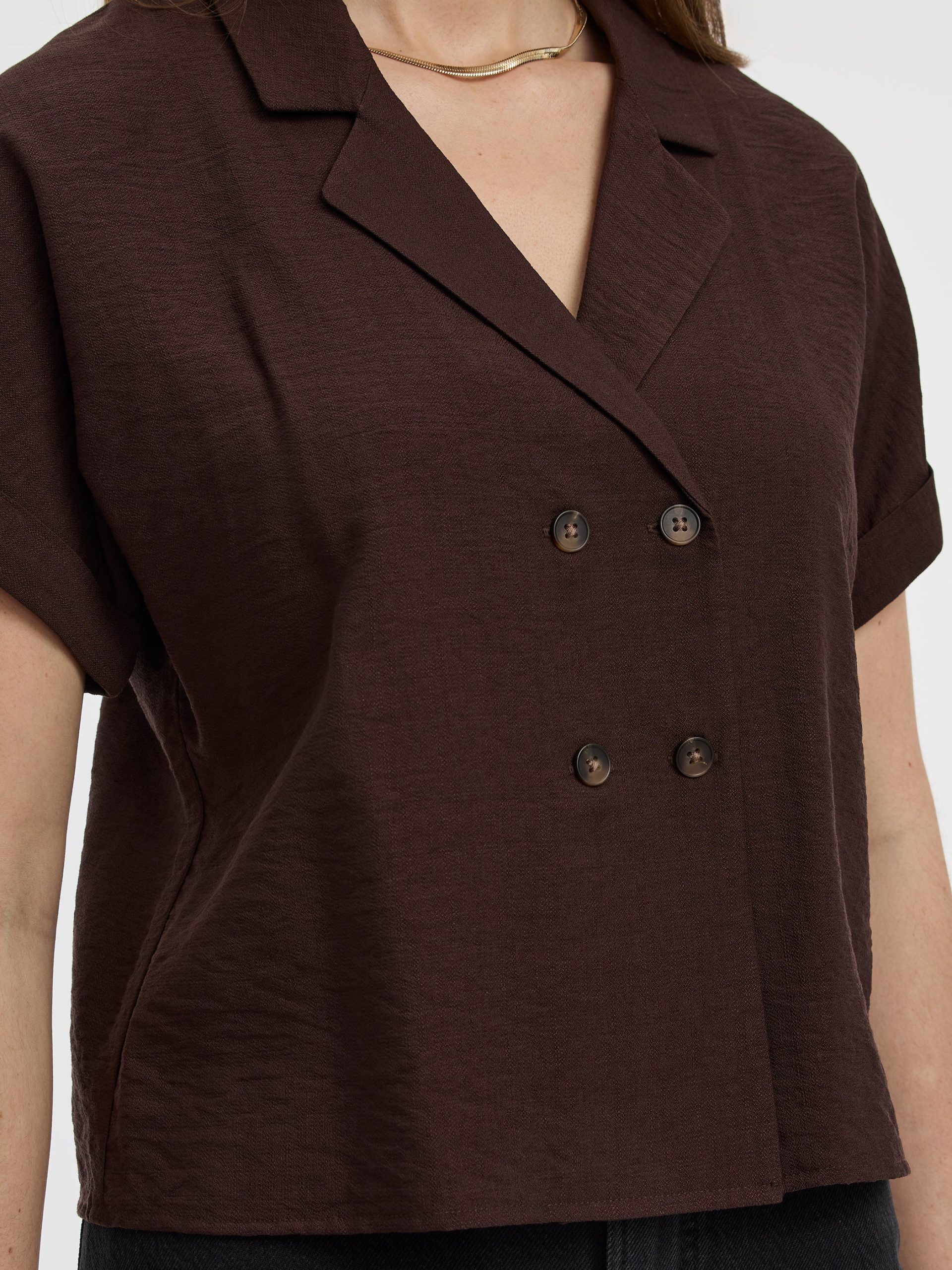 Short-Sleeve Shirt - Image 6
