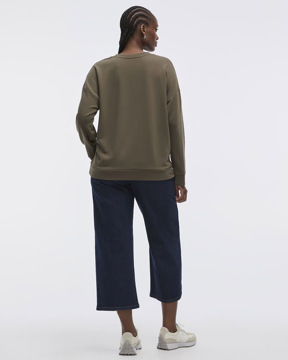 Long-Sleeve Crew-Neck Sweatshirt - R Essentials - Image 18