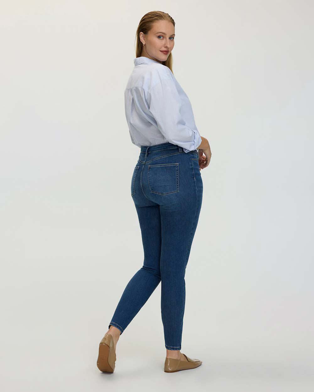 Skinny-Leg High-Rise Jean - The Signature (R) - Curvy Fit - Image 8