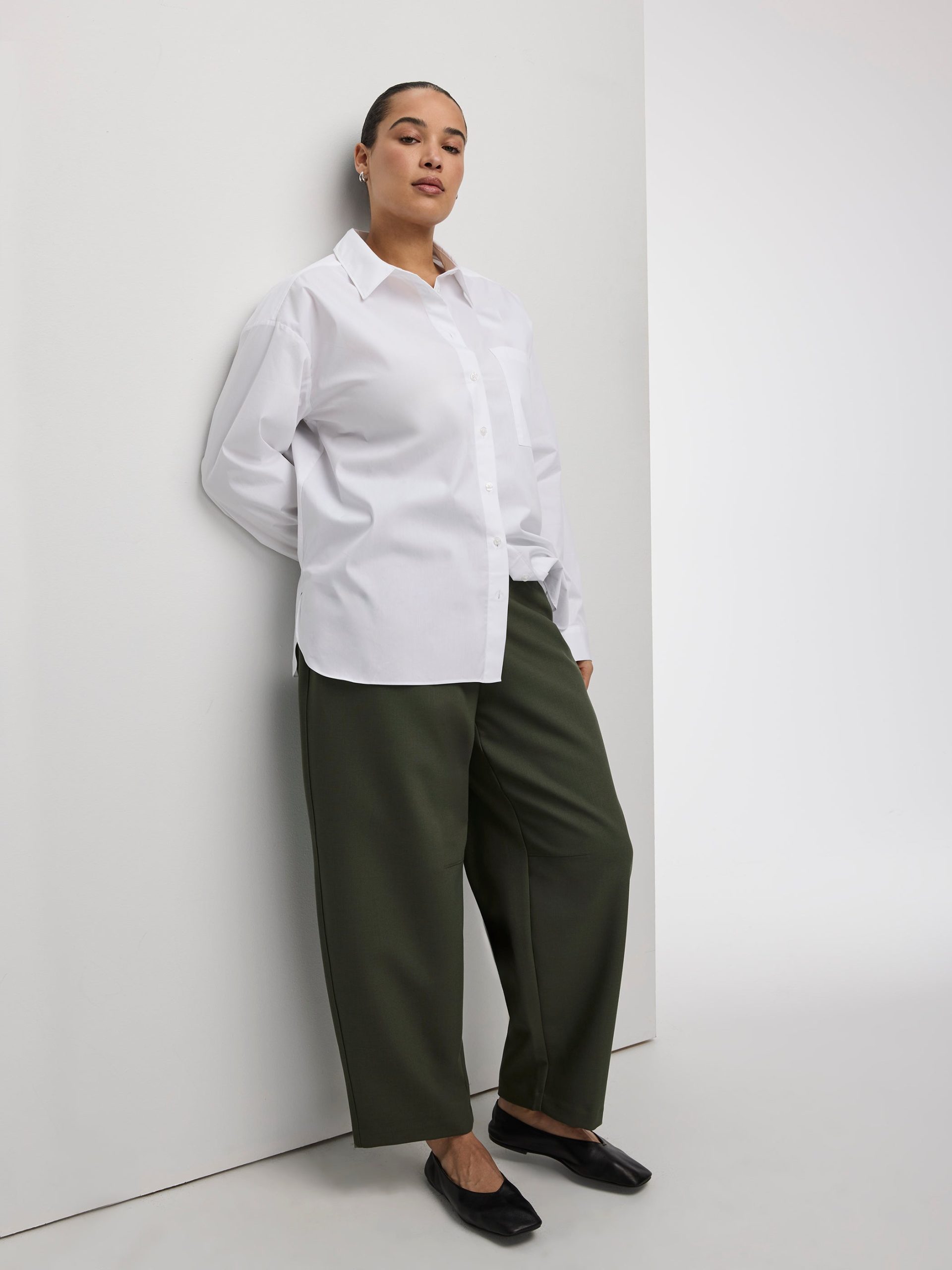 Mid-Rise Barrel Pants - Curvy Fit - Image 9