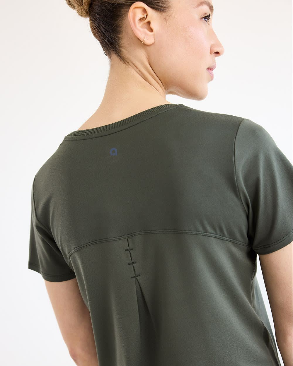 Short-Sleeve Crew-Neck Tee - DRY-LUX (R) Hyba Essentials - Image 24