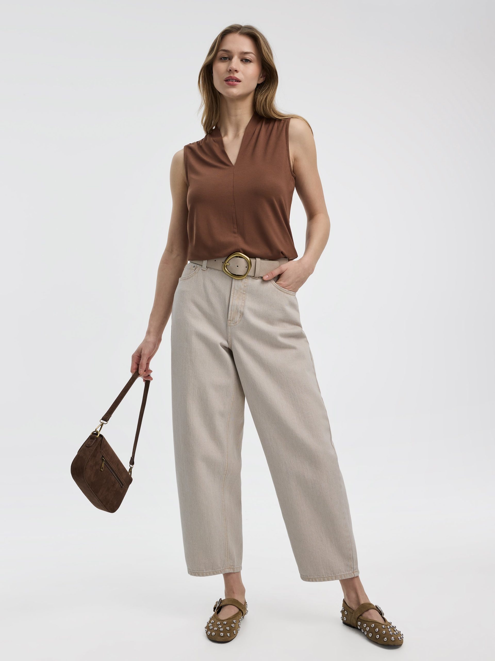 Sleeveless V-Neck Top - Image 16