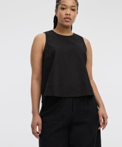Sleeveless Crew-Neck Blouse