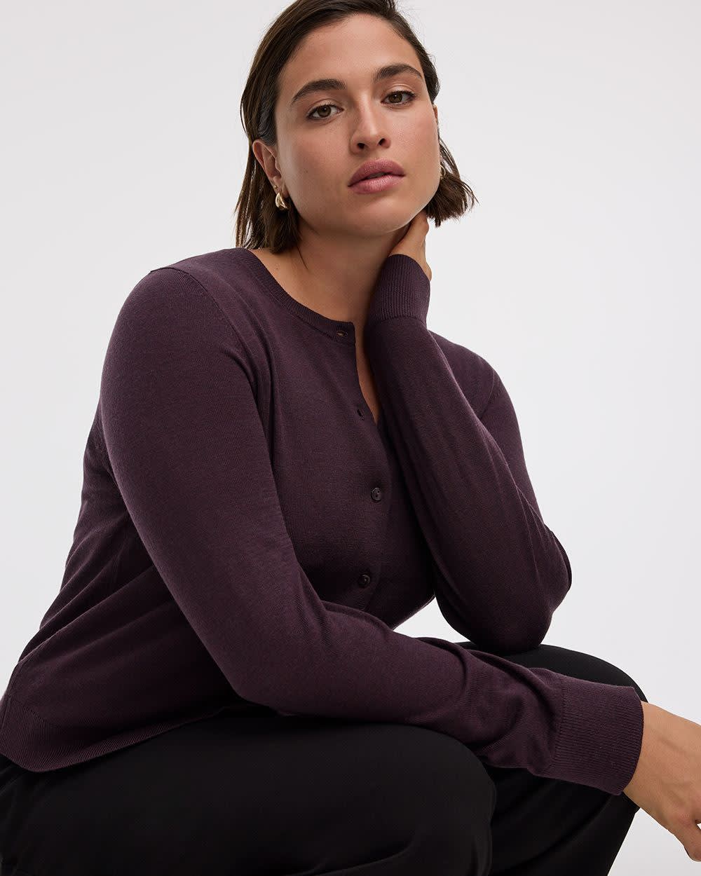 Crew-Neck Cardigan - R Essentials - Image 12