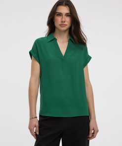 Extended-Sleeve V-Neck Flowy Blouse - R Essentials