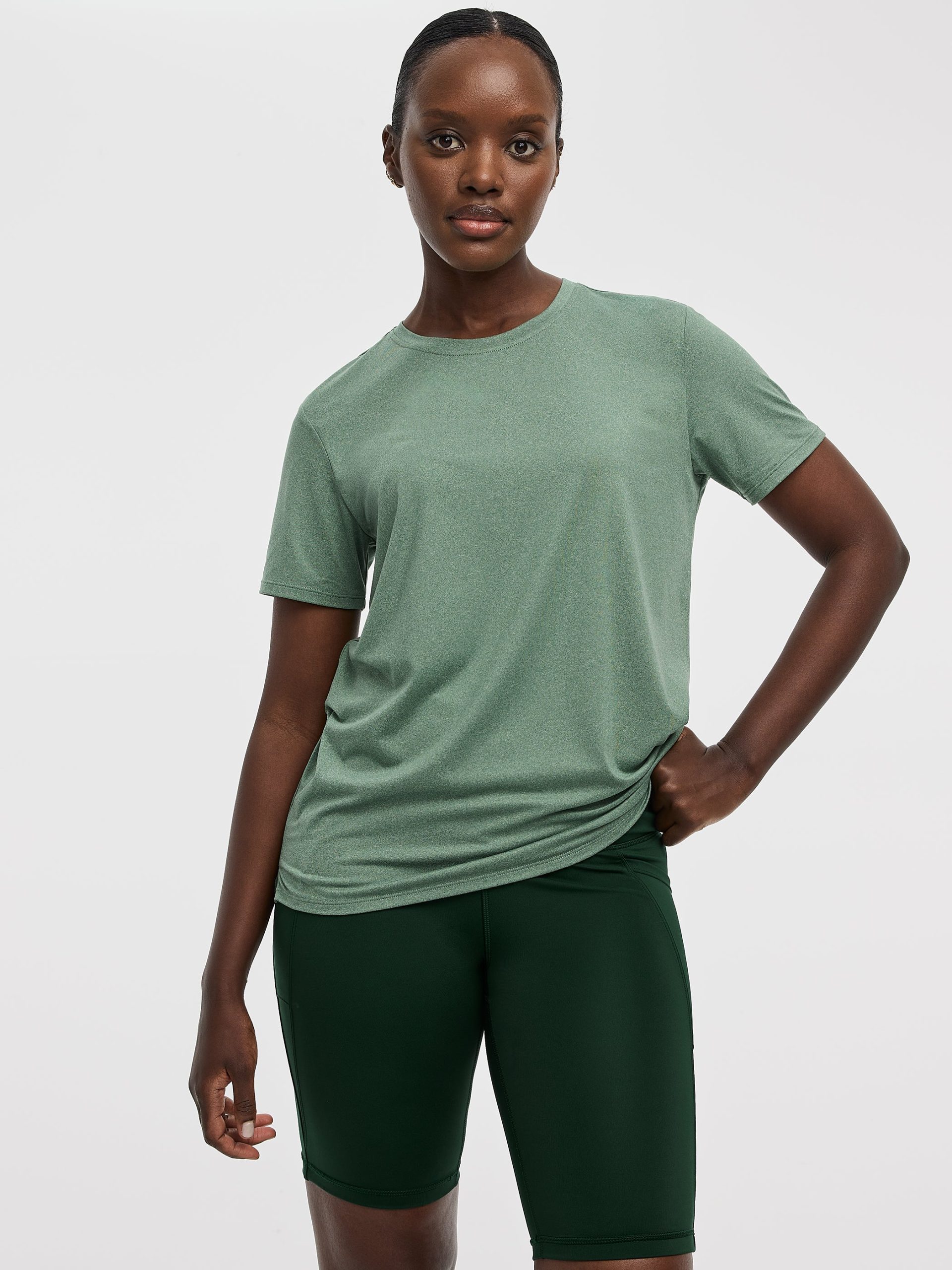 Crew-Neck Tee - DRY-LUX (R) Hyba Essentials