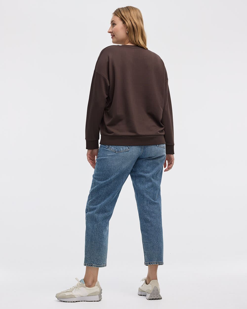 Long-Sleeve Crew-Neck Sweatshirt - R Essentials - Image 6
