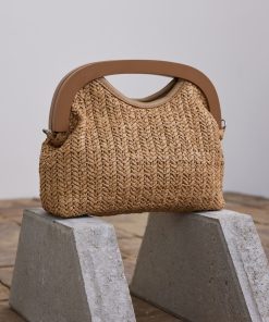 Straw Clutch