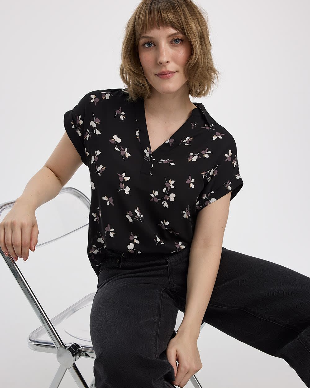Extended-Sleeve V-Neck Flowy Blouse - R Essentials - Image 3