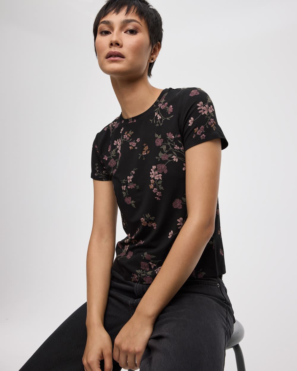 Short-Sleeve Crew-Neck Tee - R Essentials - Image 11