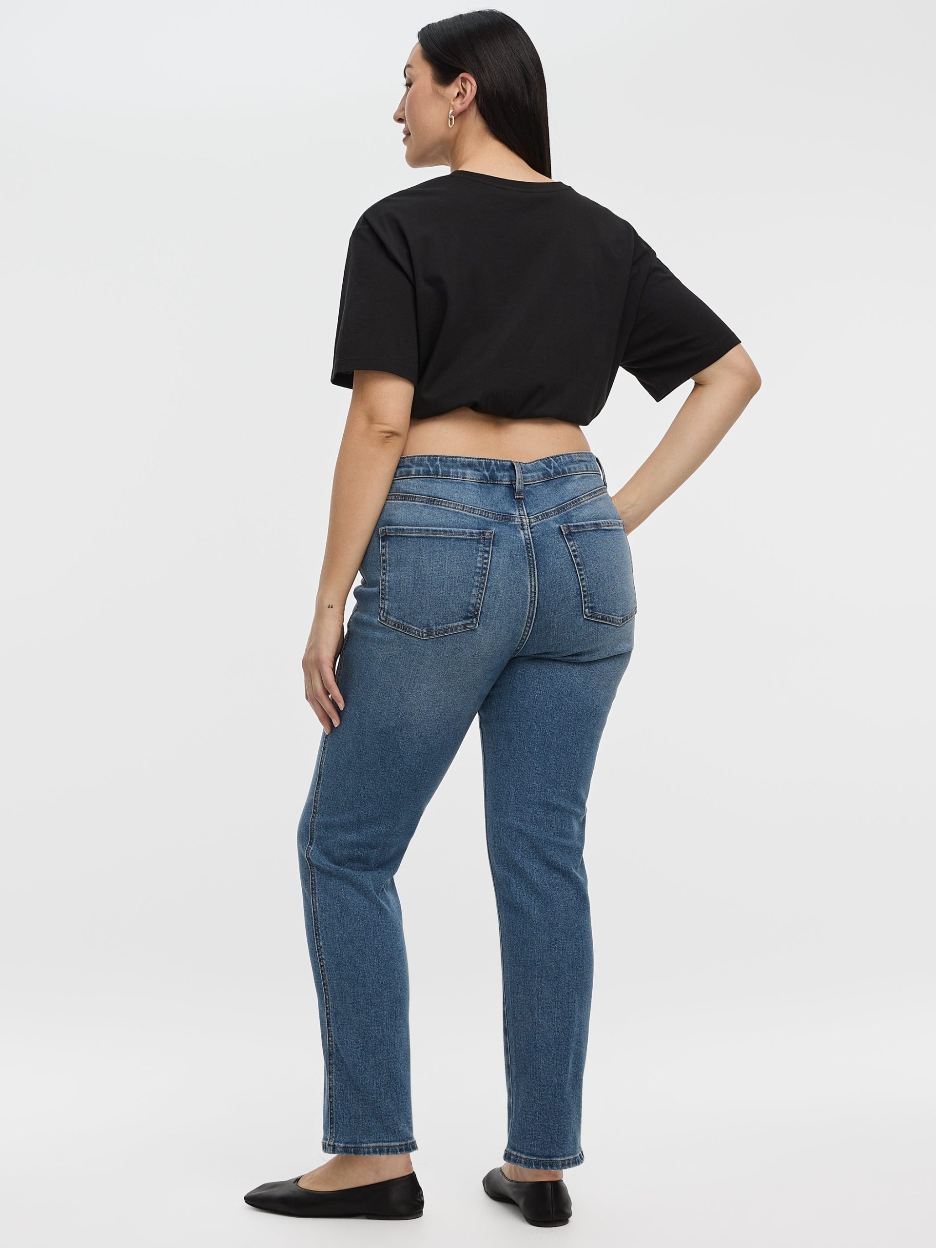Slim-Leg High-Rise Jean - The Vintage - Curvy Fit - Image 11