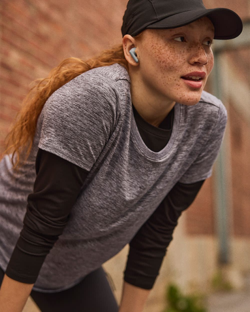 Short-Sleeve Crew-Neck Tee - DRY-LUX (R) Hyba Essentials - Image 11