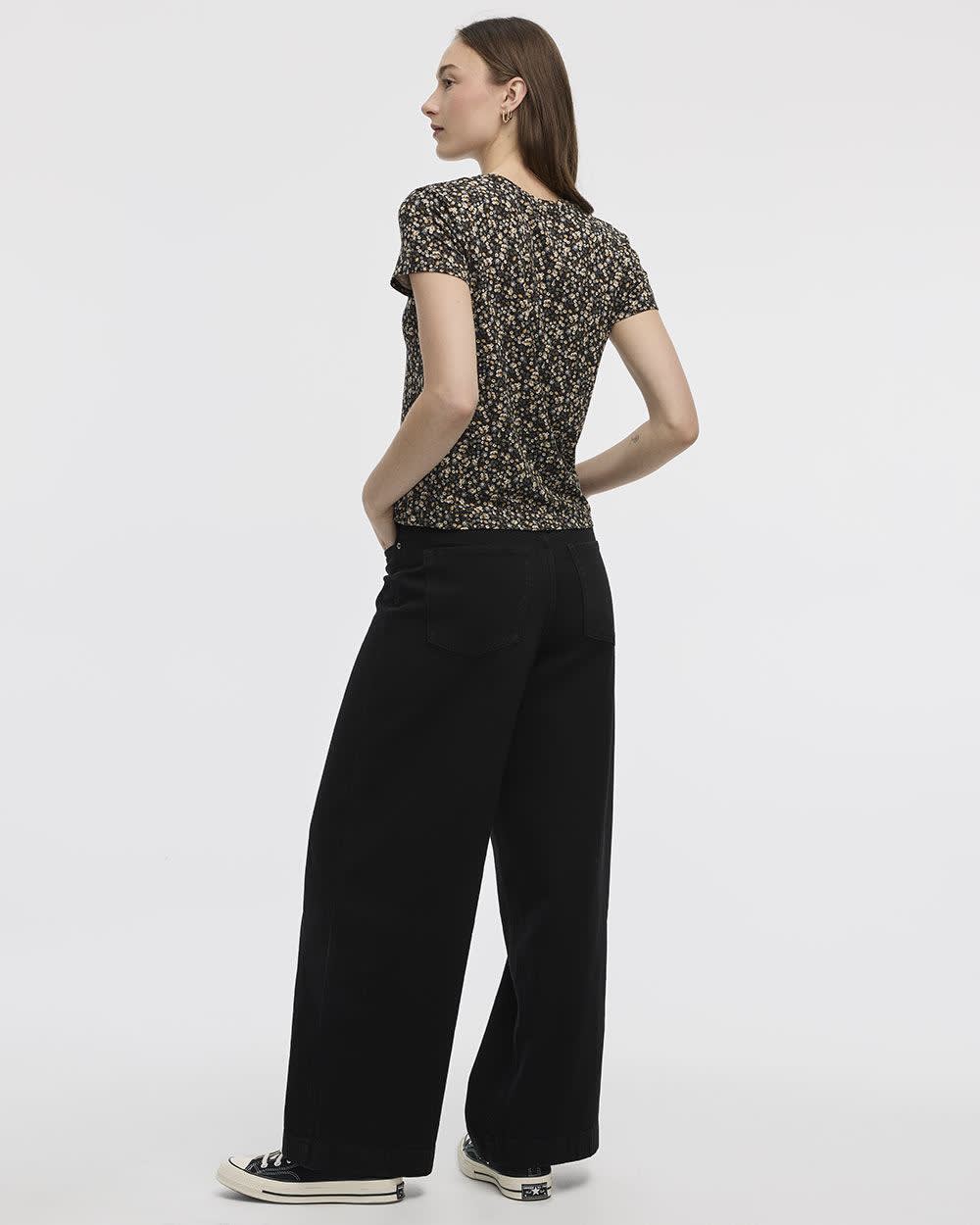 Short-Sleeve Crew-Neck Tee - R Essentials - Image 2