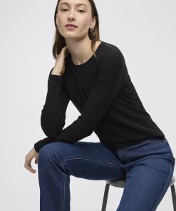 Long-Sleeve Crew-Neck Ribbed Tee - R Essentials