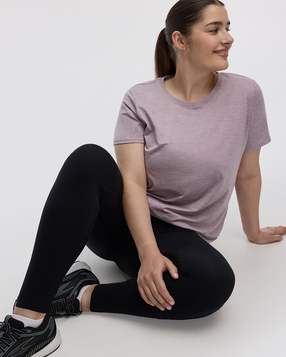 Short-Sleeve Crew-Neck Tee - DRY-LUX (R) Hyba Essentials - Image 12