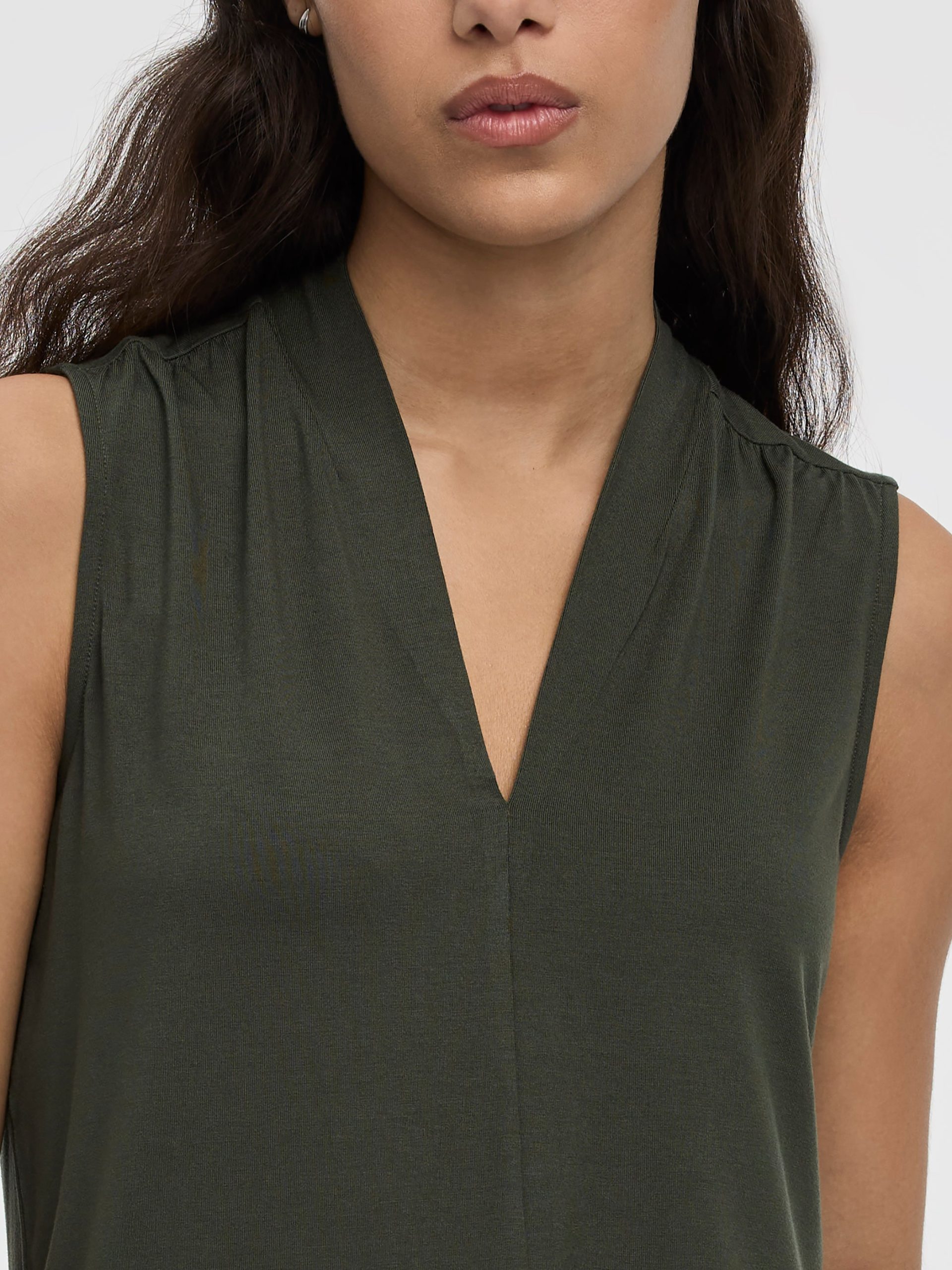 Sleeveless V-Neck Top - Image 18