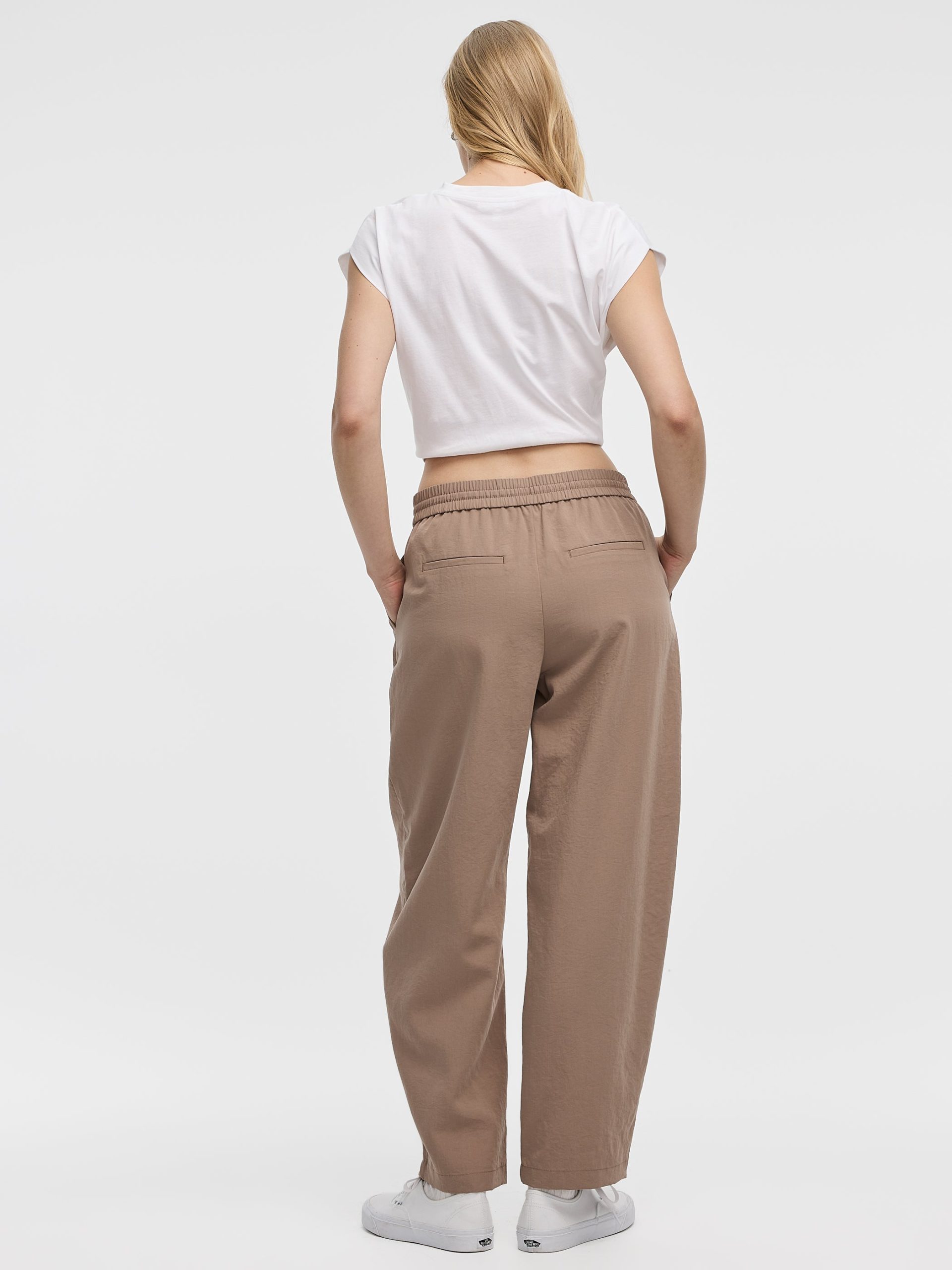 Pintuck Barrel Pant - Image 9