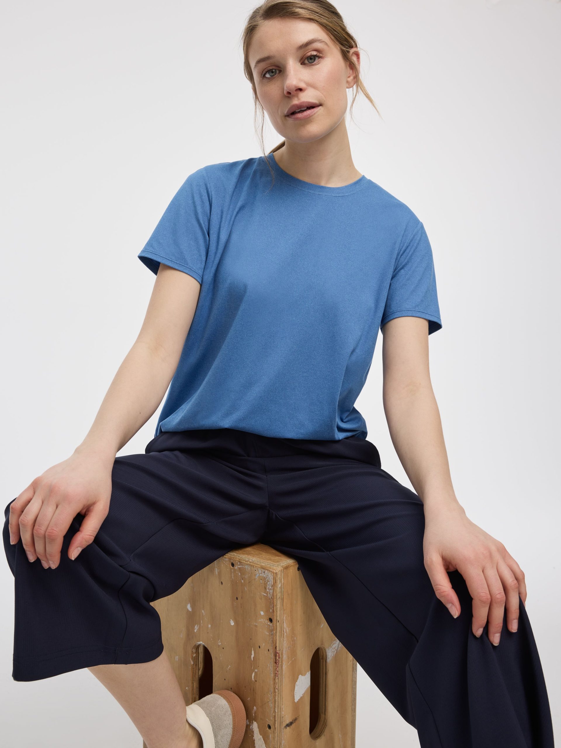 Crew-Neck Tee - DRY-LUX (R) Hyba Essentials - Image 8