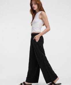 Wide-Leg High-Rise Pull-On Pant