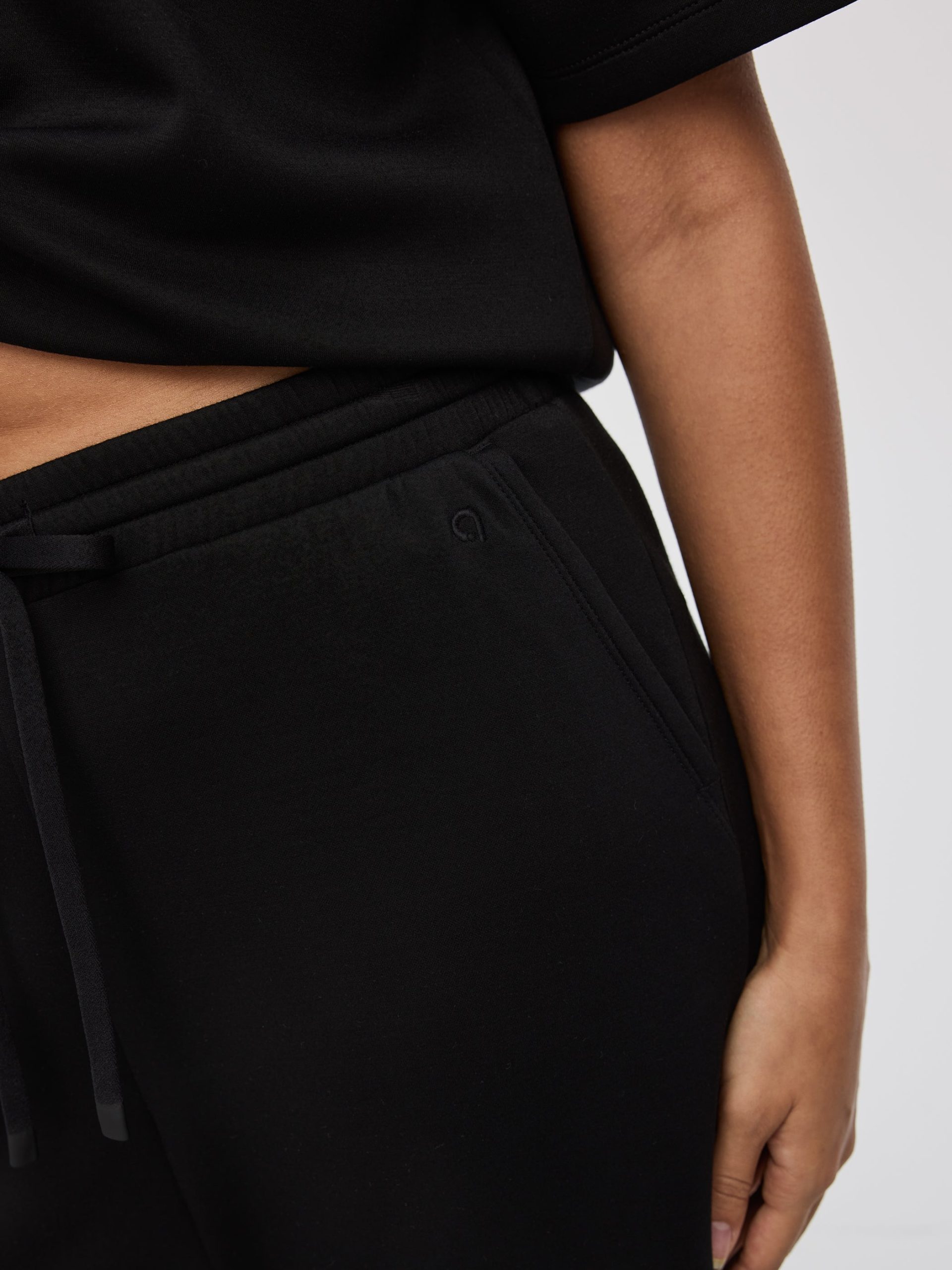 Cropped Wide-Leg Pants - HYLUX Hyba - Image 3