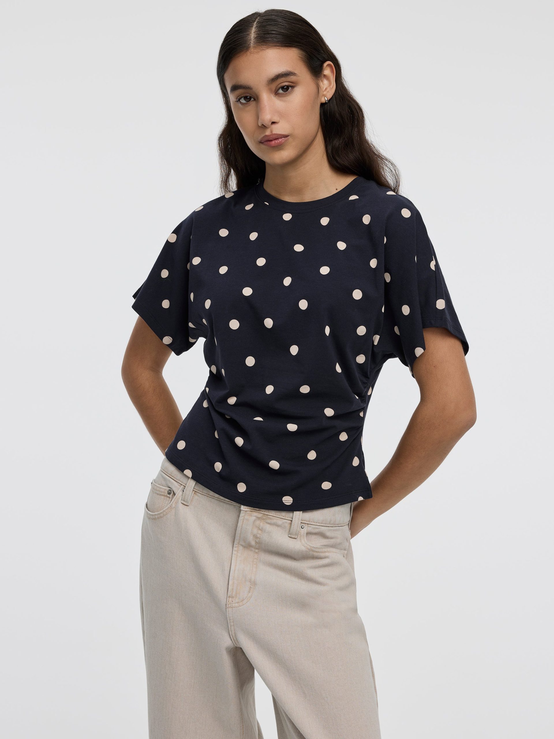 Short-Sleeve Crew-Neck Tee with Shirred Sides - Image 13