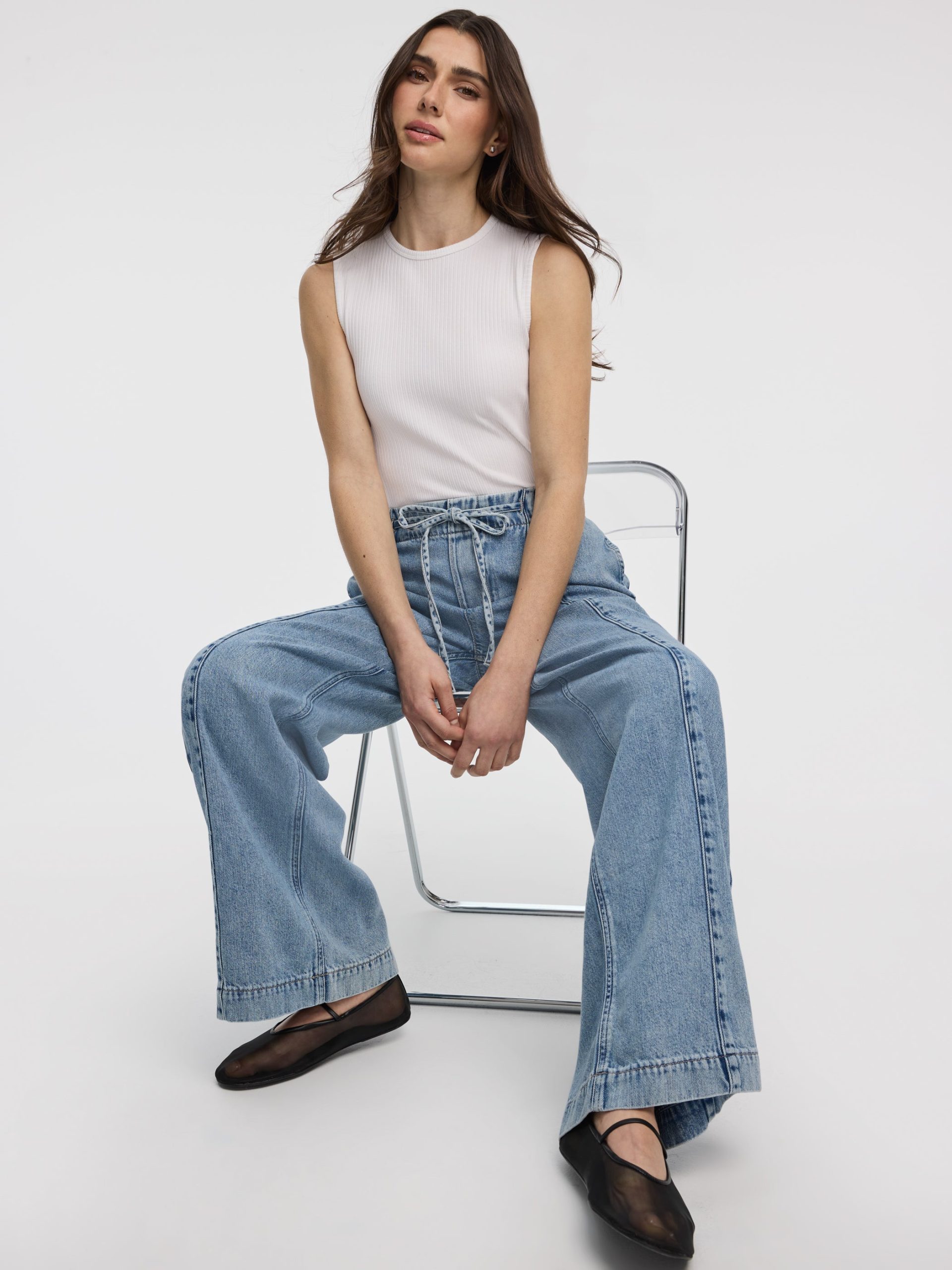 Wide-Leg Pull-On High-Rise Denim Pant - Image 4