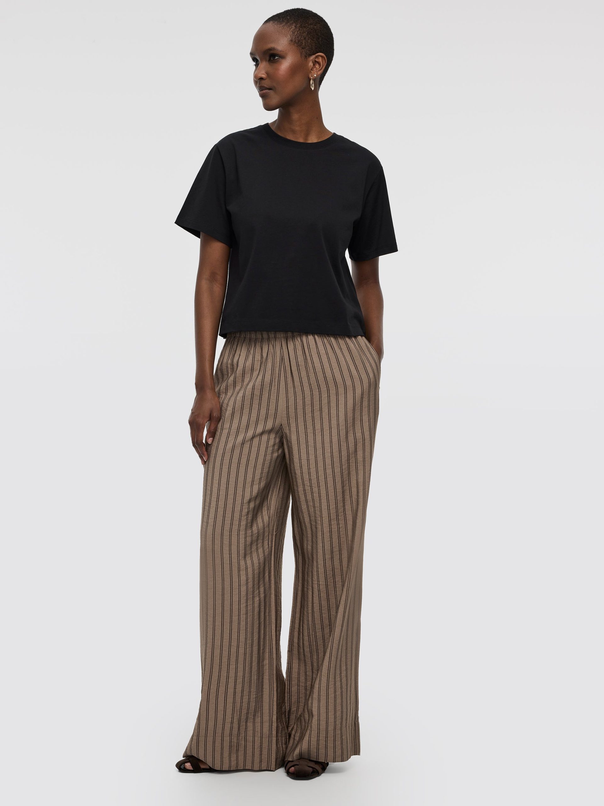Wide-Leg High-Rise Pull-On Pant - Image 21