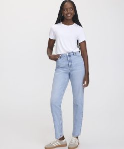 Tapered-Leg High-Rise Jean - The Mom Jeans