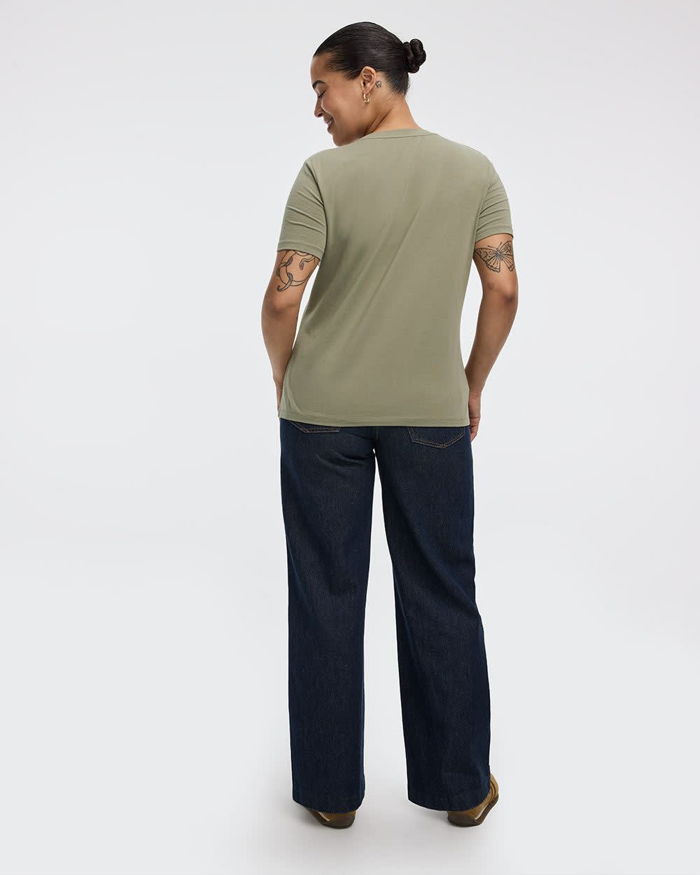 Crew-Neck Tee - R Essentials - Image 14