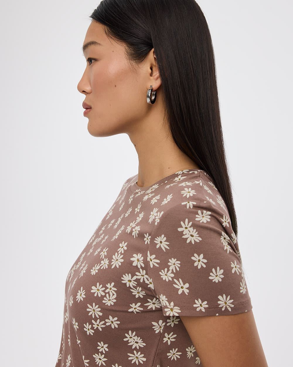 Crew-Neck Tee - R Essentials - Image 8