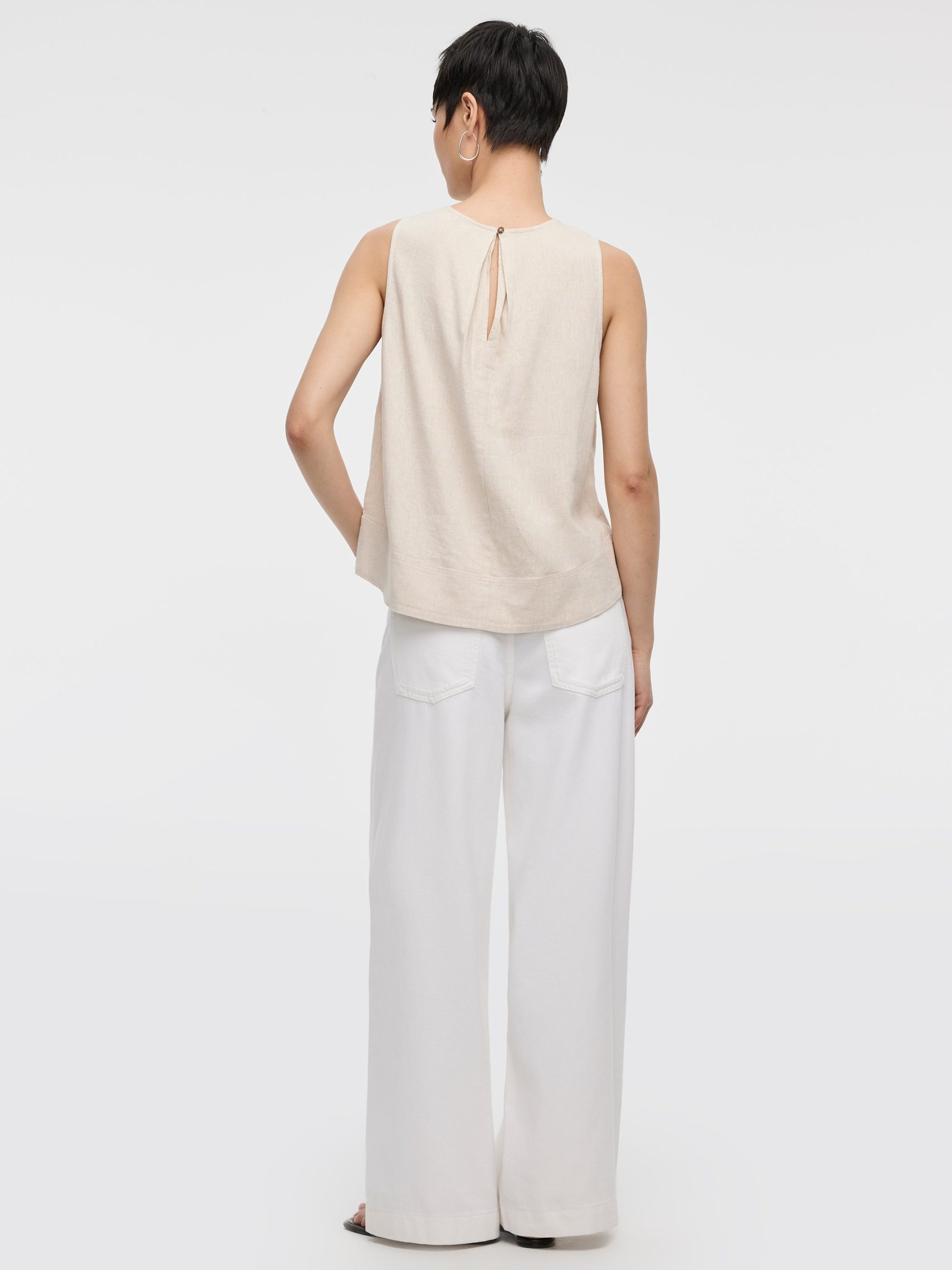 Sleeveless Crew-Neck Blouse - Image 3