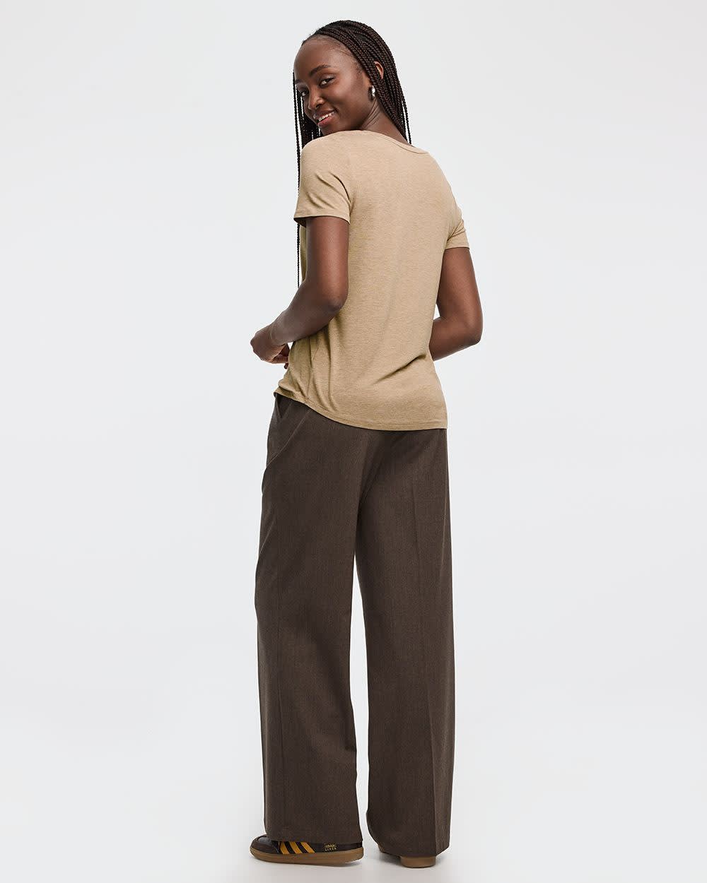 V-Neck Tee - R Essentials - Image 14