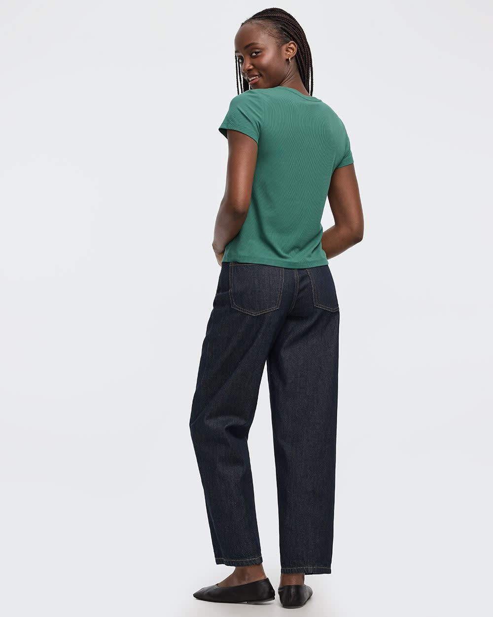 Fitted Crew-Neck Ribbed T-Shirt - R Essentials - Image 10