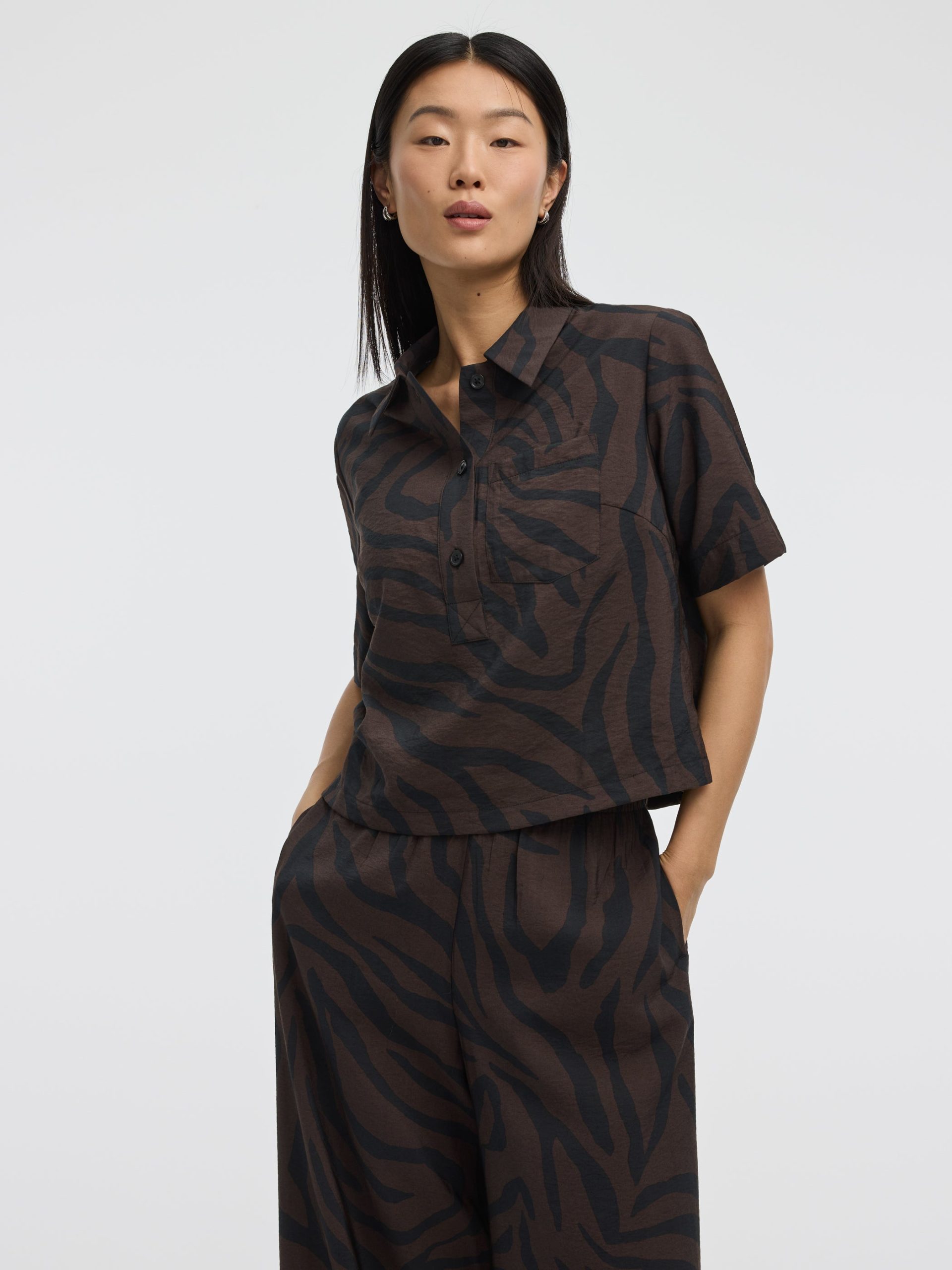 Short-Sleeve Blouse with Shirt Collar