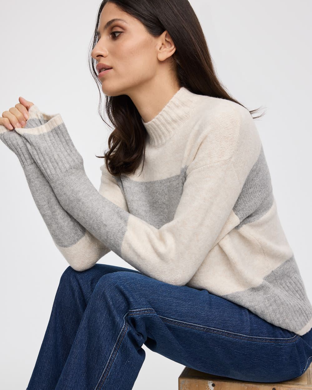 Long-Sleeve Mock-Neck Loose Pullover - Image 25